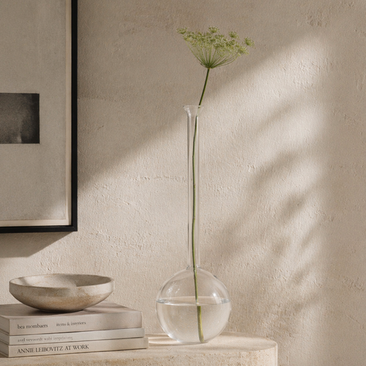 Guru Vase